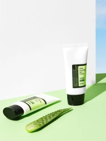كريم الشمس المهدئ بالألوفيرا +SPF50